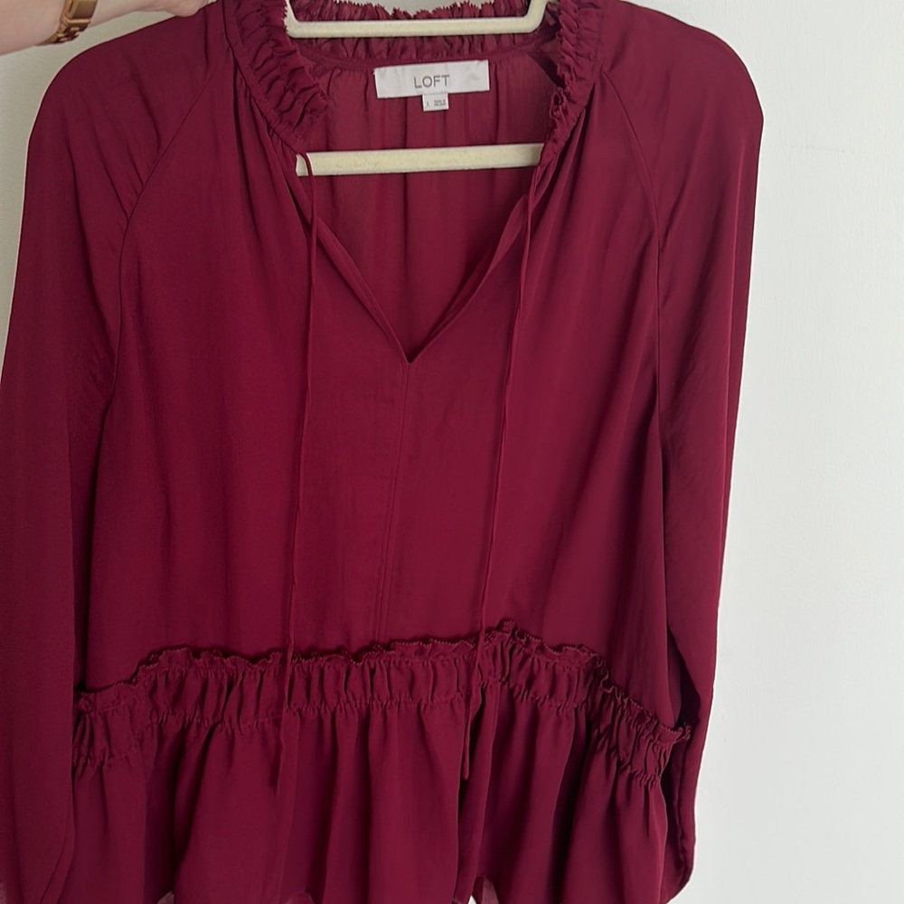 LOFT light blouse